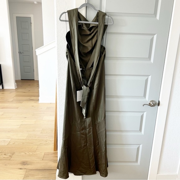 NWT Significant Other Lana Cowl-Neck Tie-Back Satin Maxi Dress Anthropologie - Picture 5 of 5